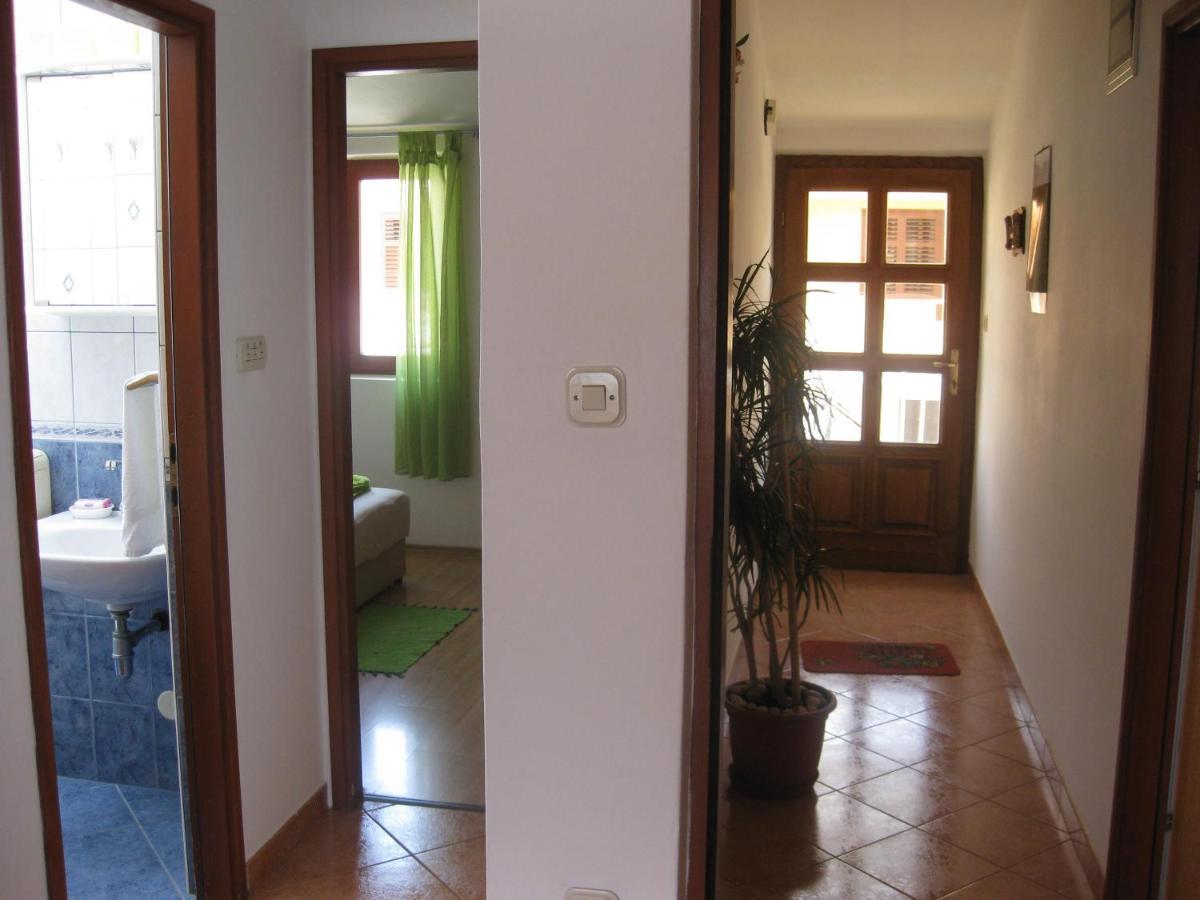Apartments Nera Tisno Extérieur photo