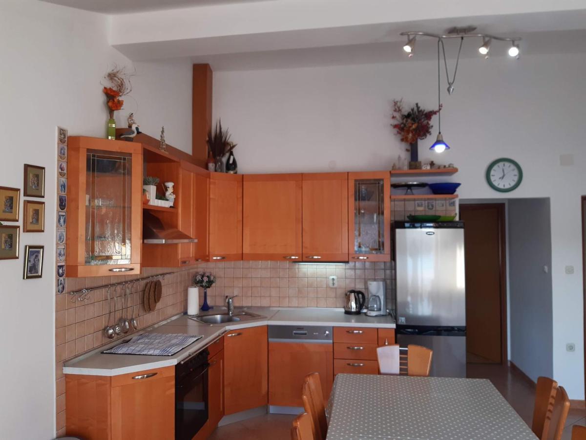 Apartments Nera Tisno Extérieur photo