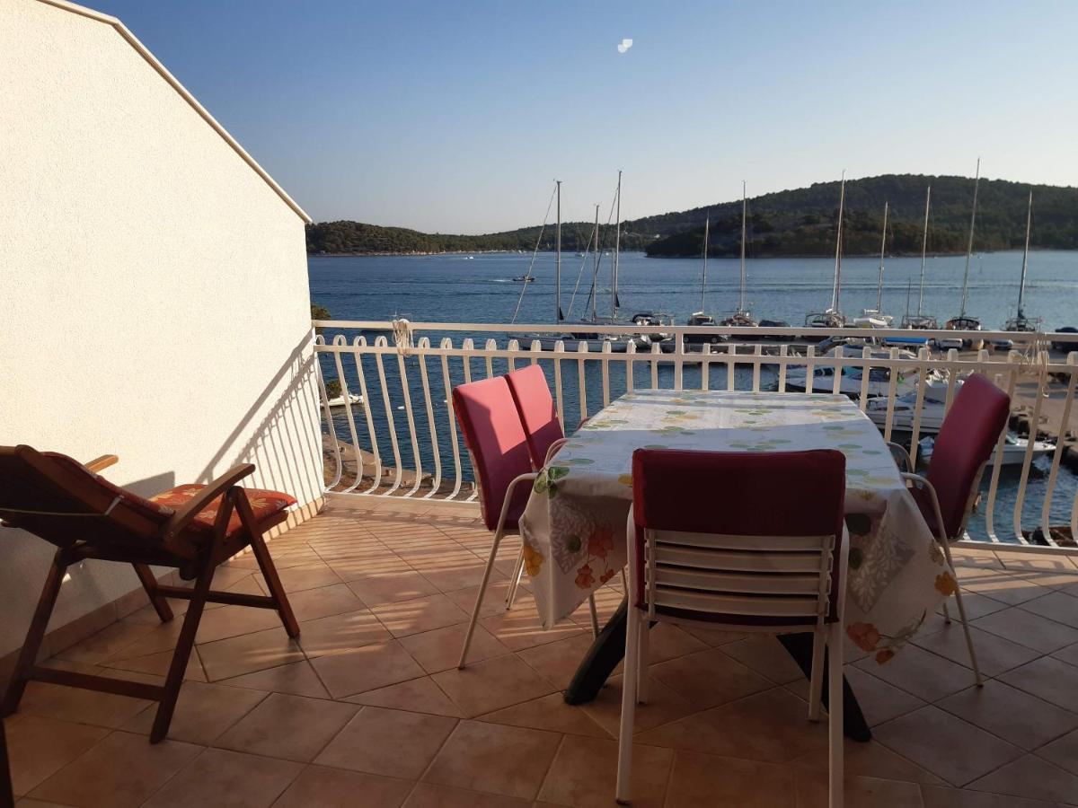 Apartments Nera Tisno Extérieur photo